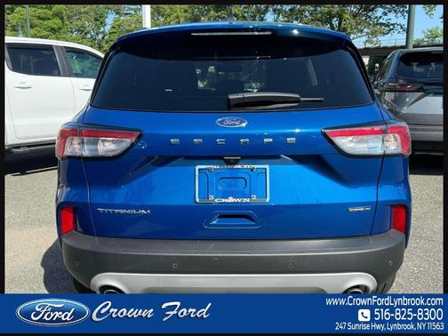 2022 Ford Escape Titanium Hybrid