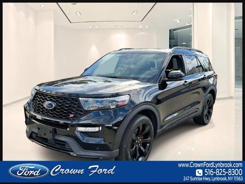 Black 2023 Ford Explorer ST