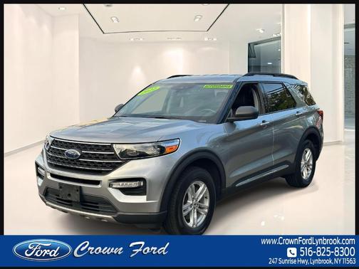 Silver 2022 Ford Explorer XLT