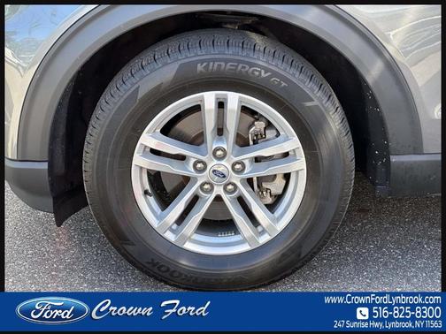 Gray 2024 Ford Explorer XLT