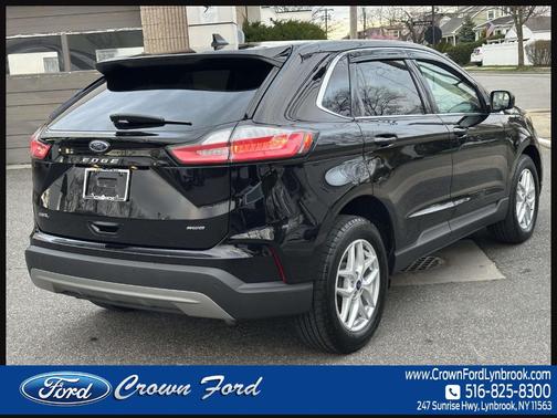 Black 2022 Ford Edge SEL