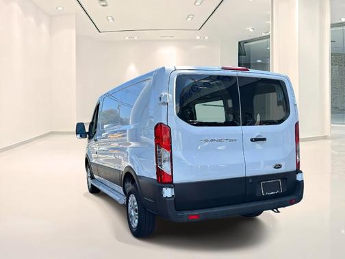 2023 Ford Transit-250 T-250 130 LOW RF 9070 GVWR