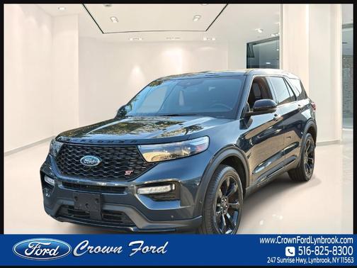 2022 Ford Explorer ST
