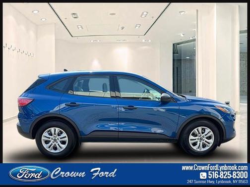 2022 Ford Escape S