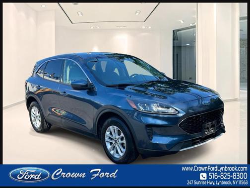 Blue Metallic 2020 Ford Escape SE