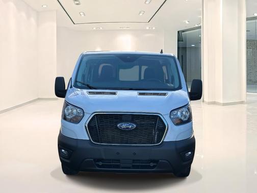 2024 Ford Transit-250 T-250 130 LOW RF 9070 GVWR