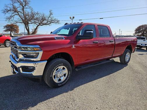 Molten Red Pearlcoat 2026 RAM 2500 Tradesman