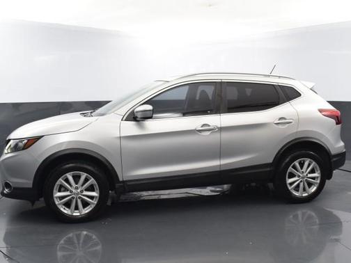 2017 Nissan Rogue Sport SV