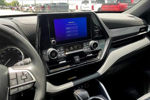 2023 Toyota Highlander XSE