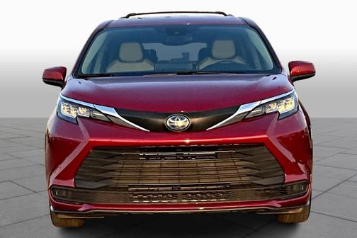 2021 Toyota Sienna LE
