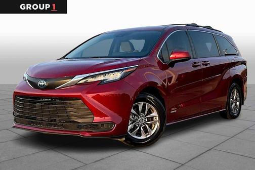 2021 Toyota Sienna LE