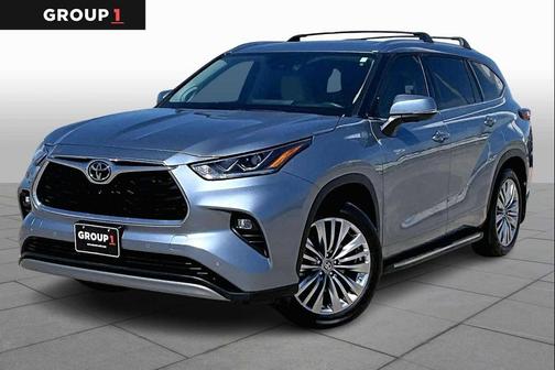 2024 Toyota Highlander Platinum
