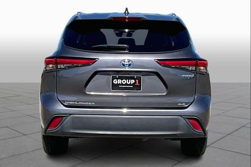 2021 Toyota Highlander Hybrid XLE