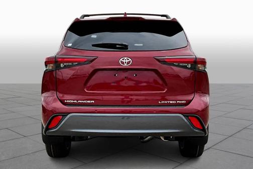 2025 Toyota Highlander Limited