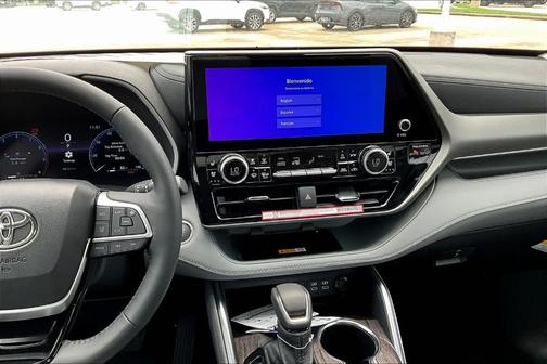 2025 Toyota Highlander Limited