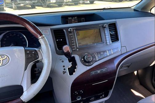 2011 Toyota Sienna Limited