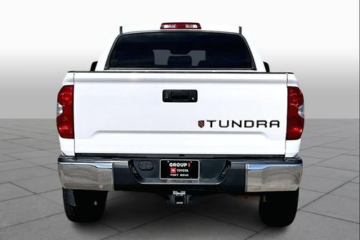 2018 Toyota Tundra SR5