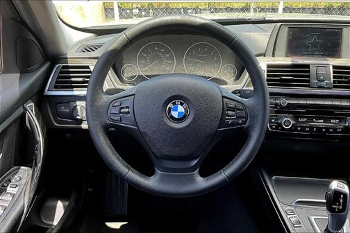 2018 BMW 320 i