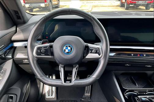 2024 BMW i5 eDrive40