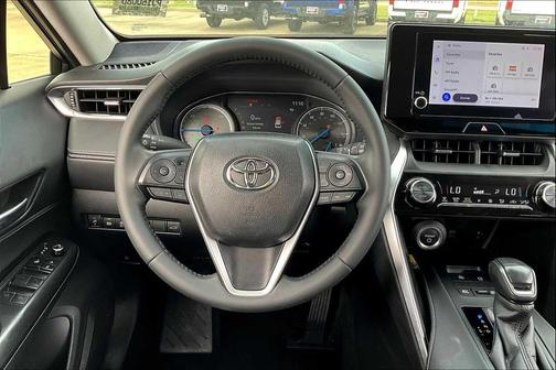 2023 Toyota Venza LE