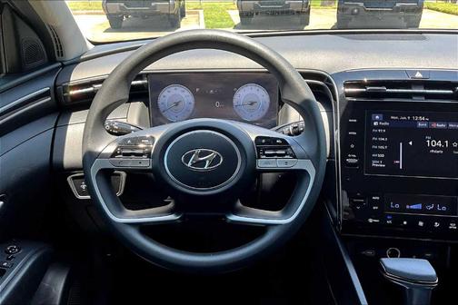 2024 Hyundai TUCSON SEL