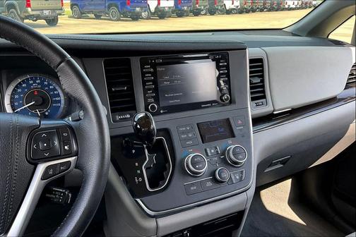 2019 Toyota Sienna XLE