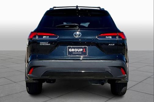 2024 Toyota Corolla Cross XLE