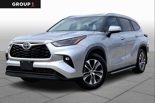 2023 Toyota Highlander Hybrid XLE
