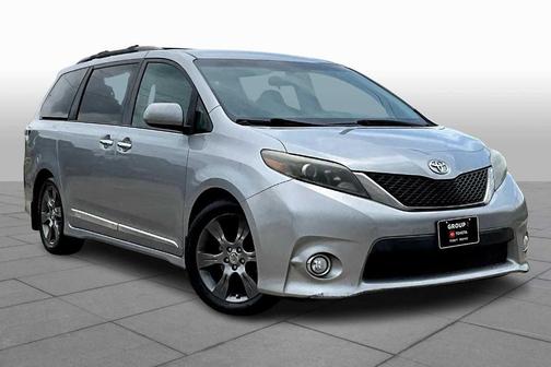 2016 Toyota Sienna SE