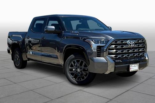 2025 Toyota Tundra Hybrid Platinum
