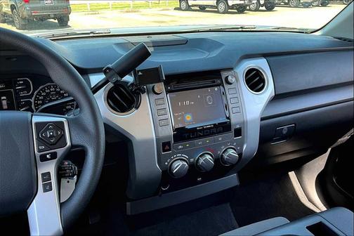 2018 Toyota Tundra SR5