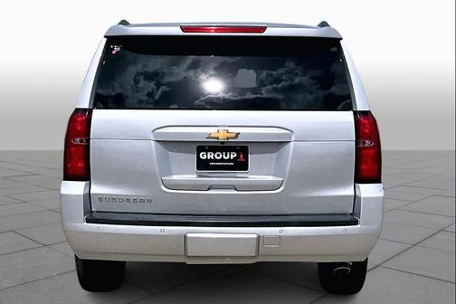 2017 Chevrolet Suburban LT