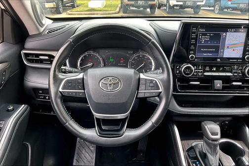 2022 Toyota Highlander Limited