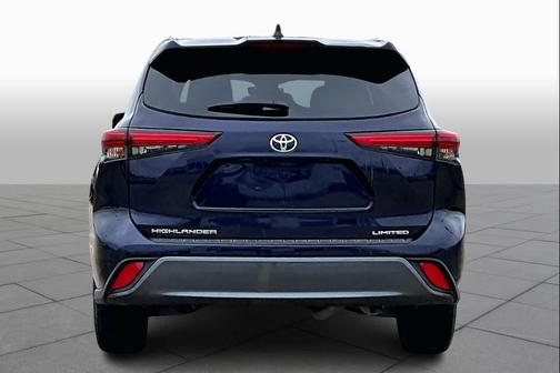 2022 Toyota Highlander Limited