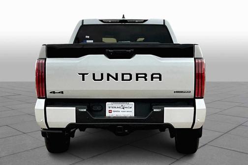 2025 Toyota Tundra Hybrid Platinum
