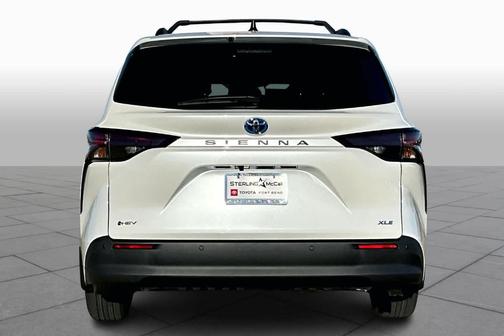 2025 Toyota Sienna XLE