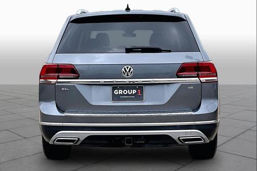 Platinum Gray Metallic 2019 Volkswagen Atlas 3.6L SEL