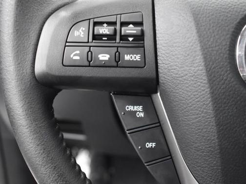 2013 Mazda Mazda3 i Touring