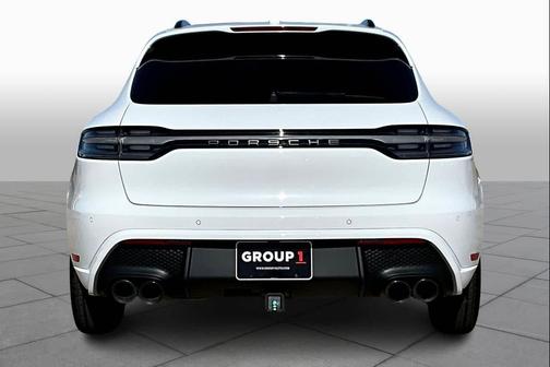 2023 Porsche Macan AWD