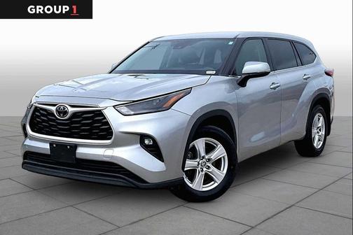 Celestial Silver Metallic 2024 Toyota Highlander LE