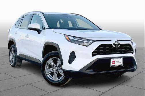 2025 Toyota RAV4 Hybrid XLE