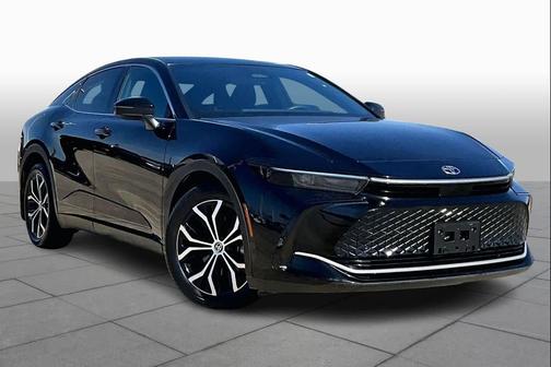 2023 Toyota Crown XLE