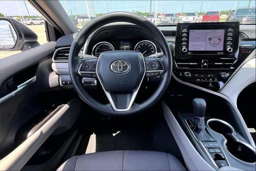 Ice Edge 2023 Toyota Camry LE