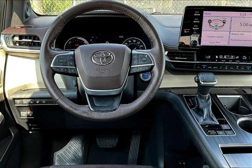 2021 Toyota Sienna L