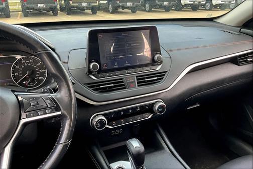 2021 Nissan Altima SR Intelligent AWD