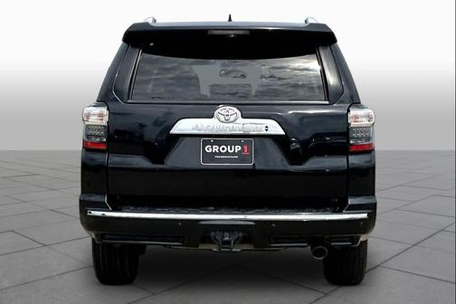 Midnight Black Metallic 2017 Toyota 4Runner Limited