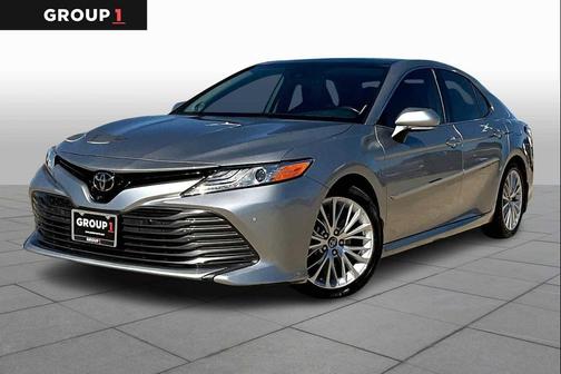 2019 Toyota Camry XLE