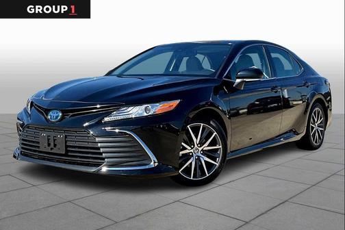 2024 Toyota Camry Hybrid XLE