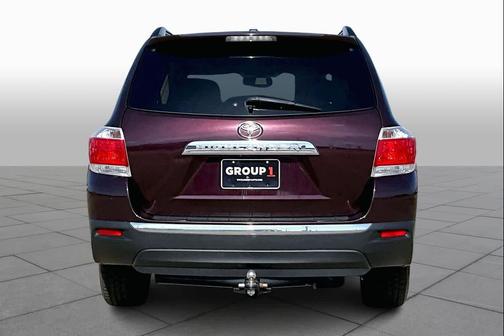 2011 Toyota Highlander SE