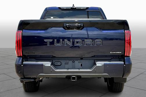 2025 Toyota Tundra Hybrid Platinum